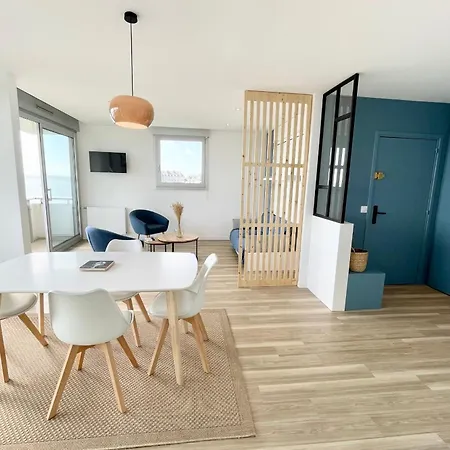 Lovely T1 D Architecte De Standing Vue Mer 360 Larmor-Plage Exterior photo